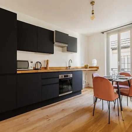 Chic - Chateau De - 1br 4p Apartament