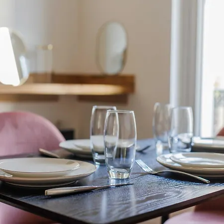 Bright Apartment Near Bois De Vincennes 4P 1Br Apartment *